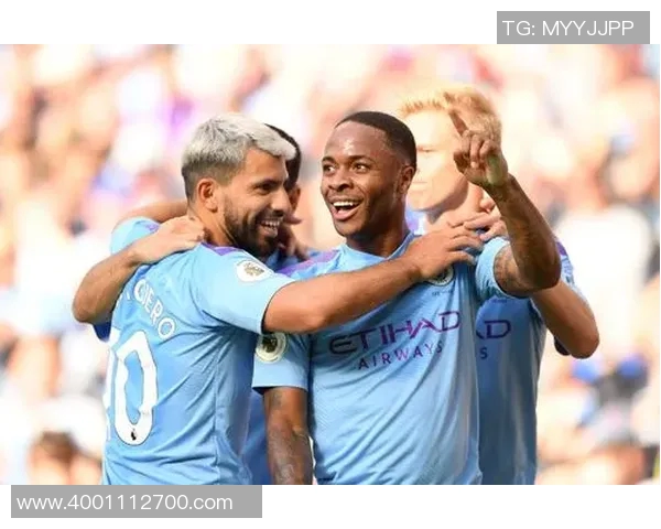 英超传奇夫妻档揭秘足球明星与伴侣的爱情故事与成就